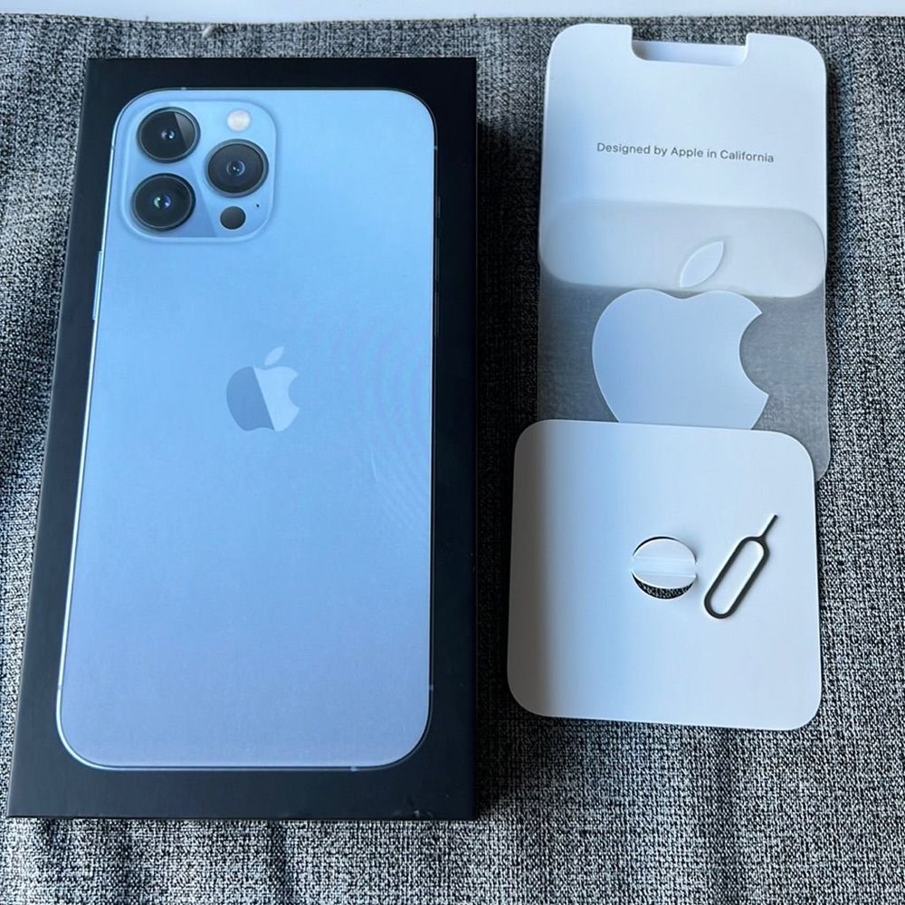 Apple iPhone 13 Pro Max - 128gb - Factory Sealed - Factory Warranty - Unlocked